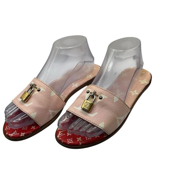 Authentic LOUIS VUITTON Pink Giant Monogram Lock It Flat Mule Slides 37.5 *FLAW* - Picture 1 of 13